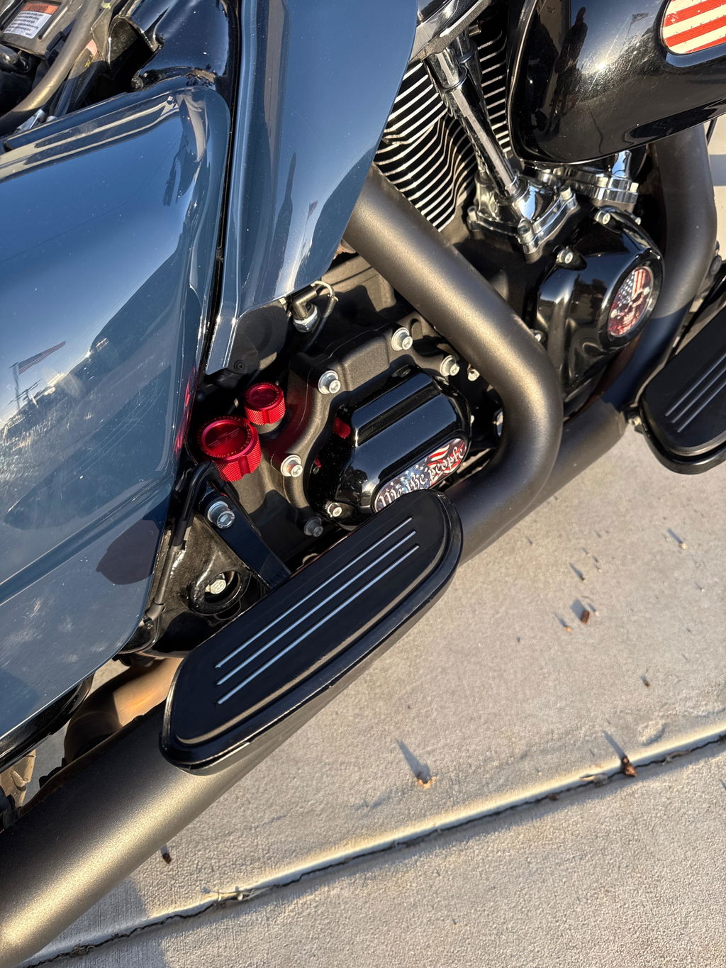 Performance Magnetic Dipstick Kit for Harley-Davidson Touring M8 - Knurled Red