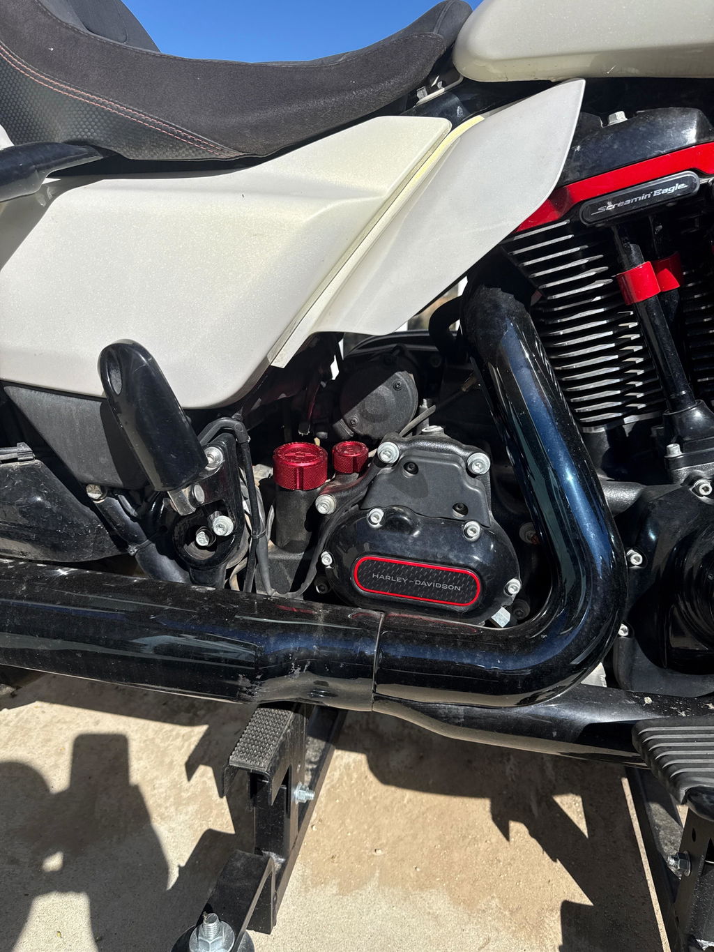 Performance Magnetic Dipstick Kit for Harley-Davidson Touring M8 - Knurled Red