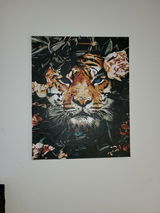 L. review photo