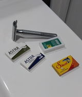 I. review photo