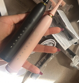 Ana Gonzaga review photo