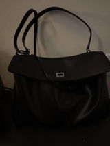 Suh Hong review photo