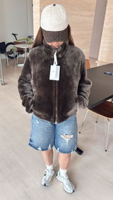 Chloe review photo