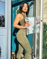 yesitscharisse review photo