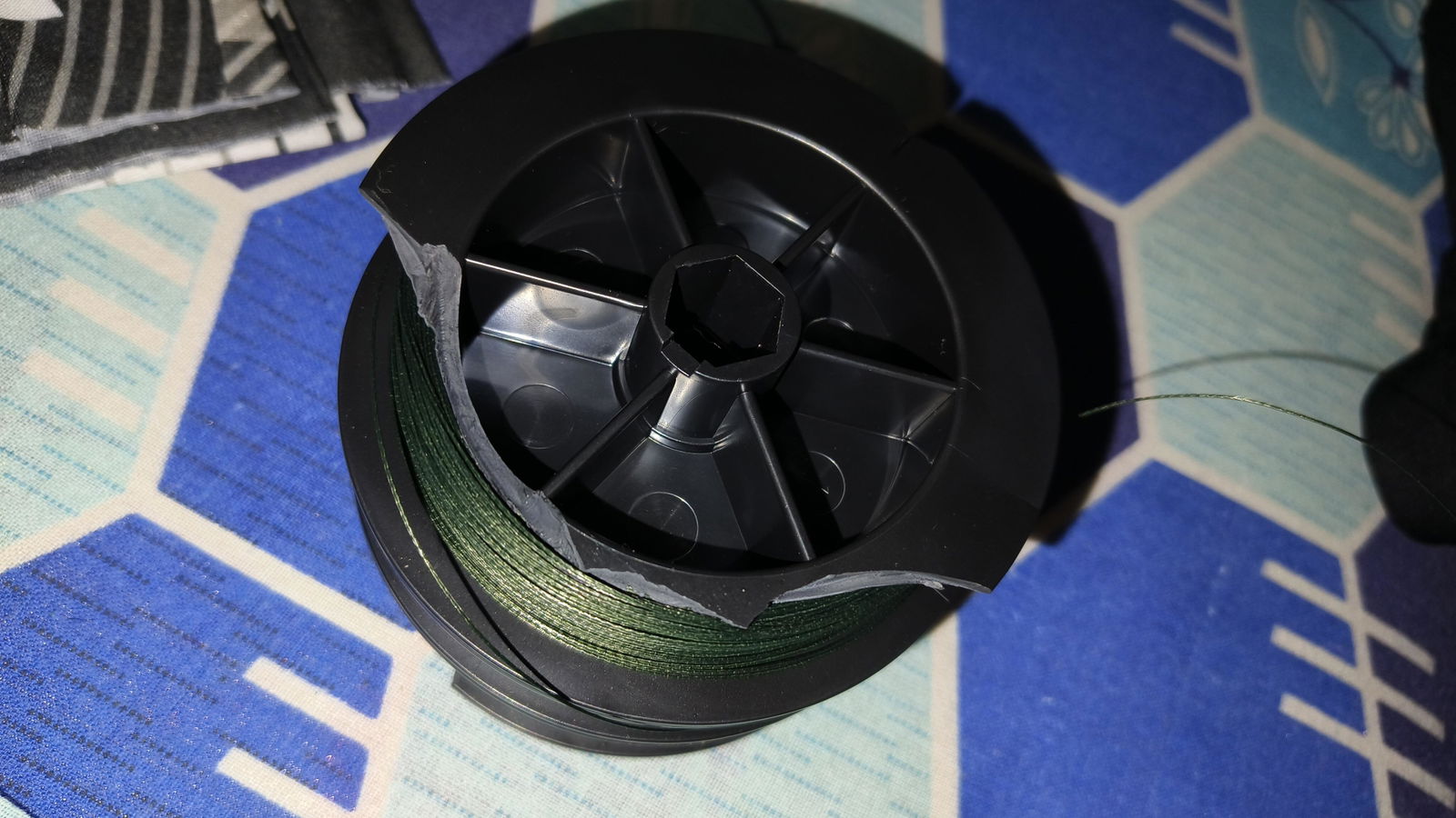 Sufix SFX8 Carrier Braided Line | 100Mt / 110Yd | Low-Vis Green
