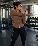Divya review photo