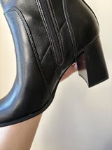 Gina review photo