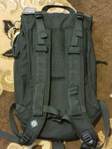 h. review photo