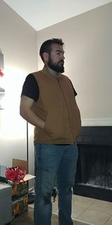 Leo review photo