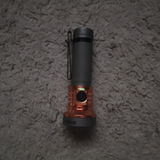 JE review photo