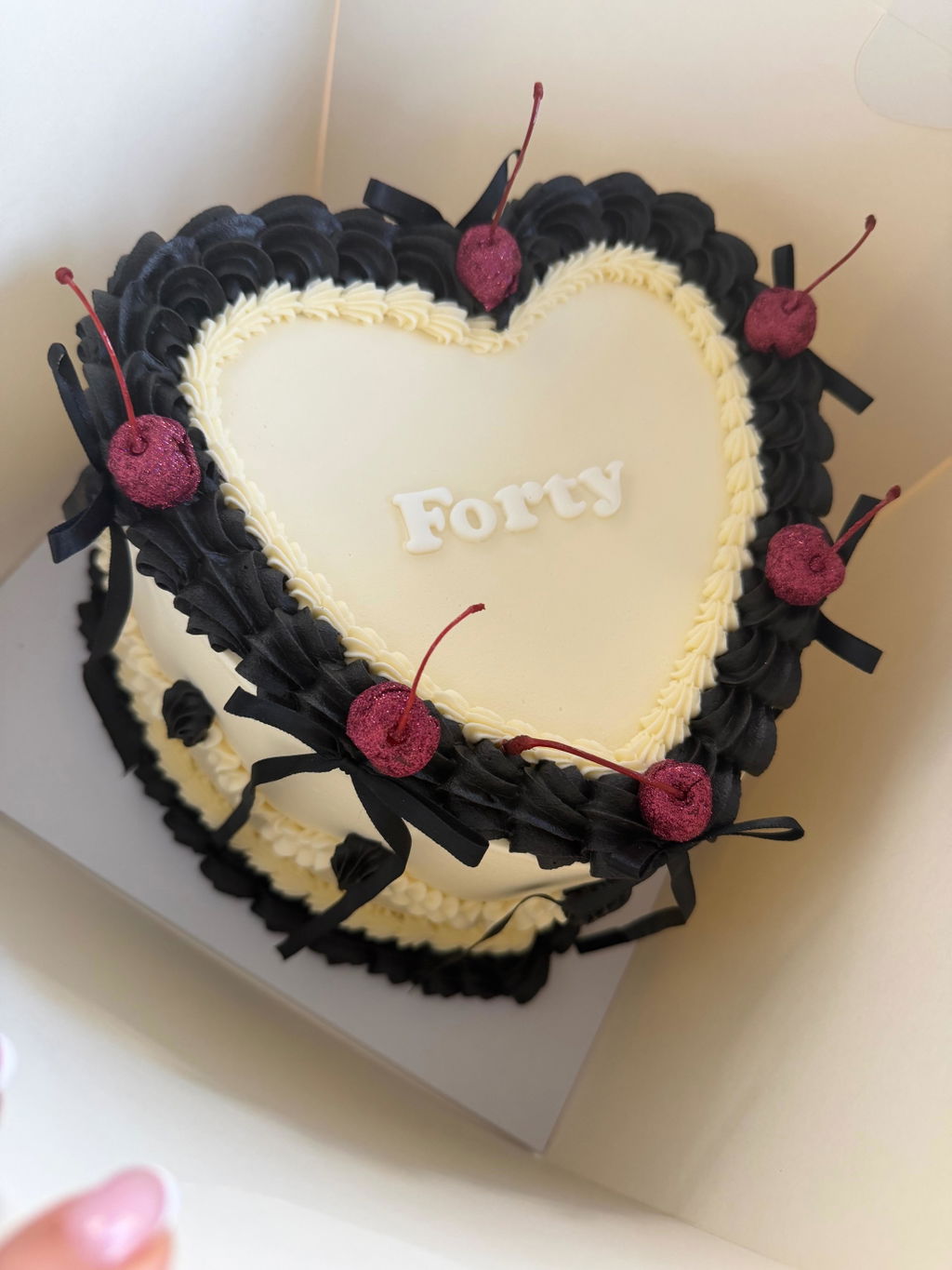 Ultimate Bling And Bows Vintage Heart Cake
