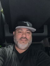 George Esteves review photo