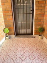Julian J. from Hamilton South, NSW review photo