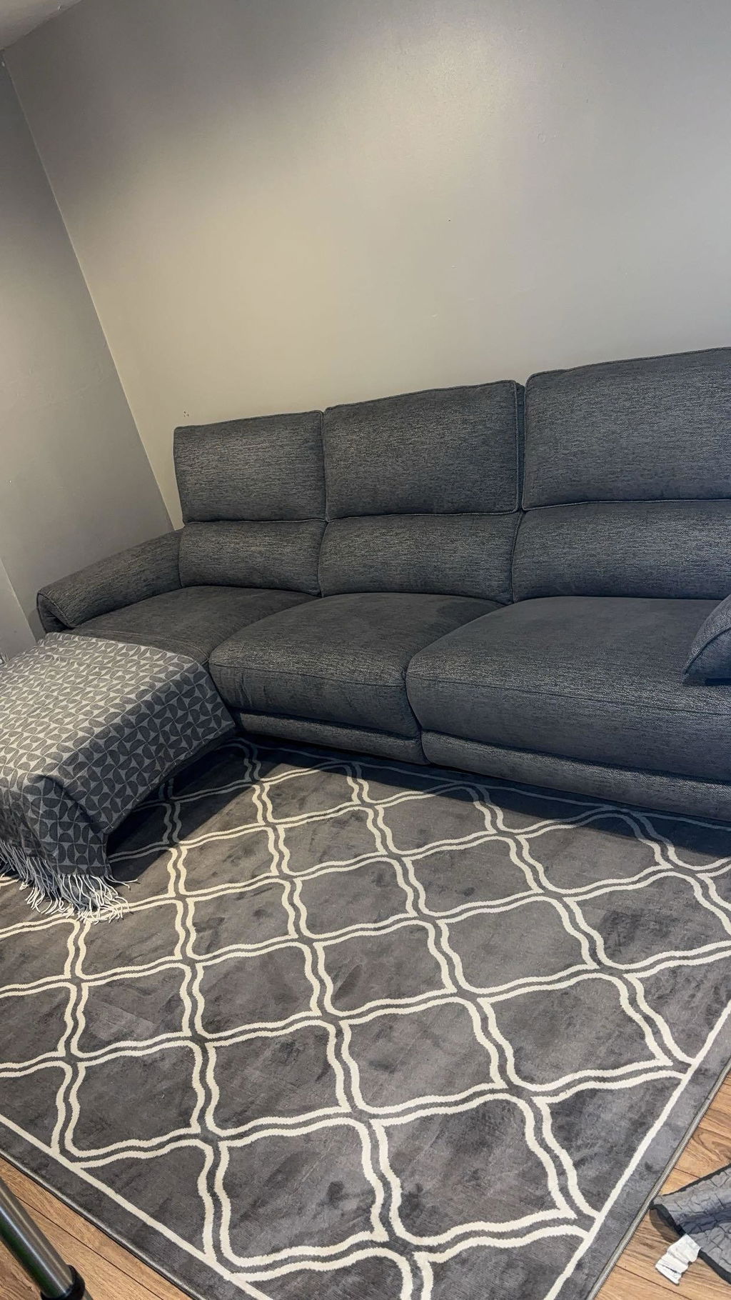 Iconic LHF Grey Motorised Recliner Corner Sofa ( Display model only)