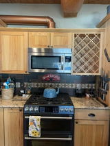 Julie Malcolm review photo