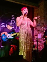 Phillysinger review photo