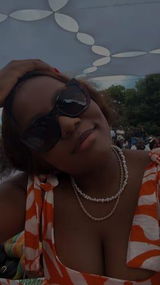 Rishile M. review photo