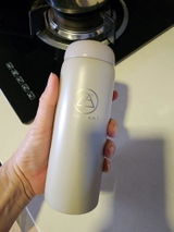 Low Y. review photo