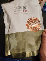 Low Y. review photo