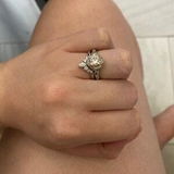 Madis review photo