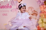 shruti review photo
