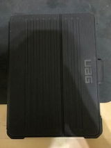Izzaty b. review photo
