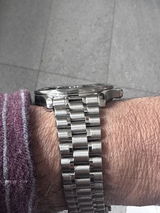 George Zervos review photo