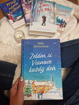 Ellie Bookverse review photo