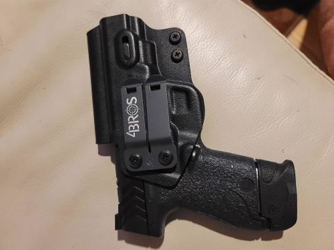 Smith & Wesson Performance Center M&P 9 Shield Plus Carry Comp IWB Holster