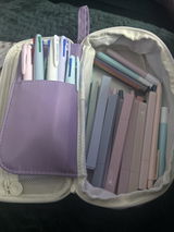 Freya Saxby review photo