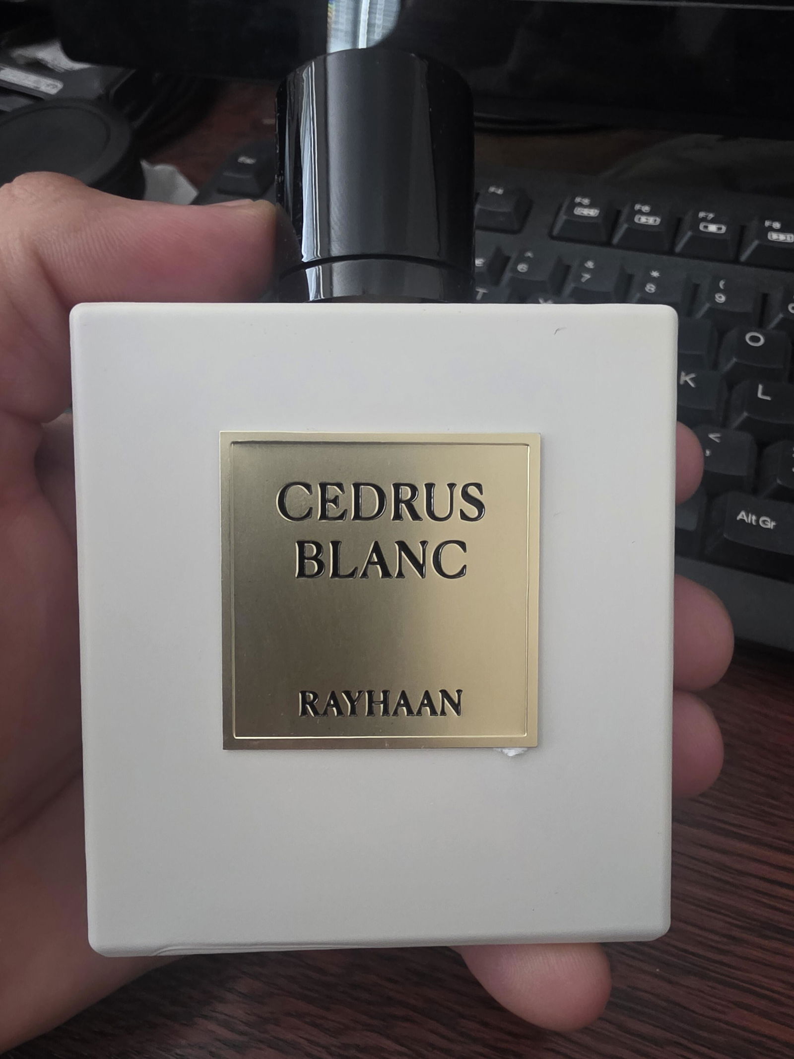 Rayhaan Cedrus Blanc 100ml – Bergamot & Cedar – FragranceGems