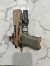 Adam Colton review photo