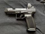 S Larkin review photo