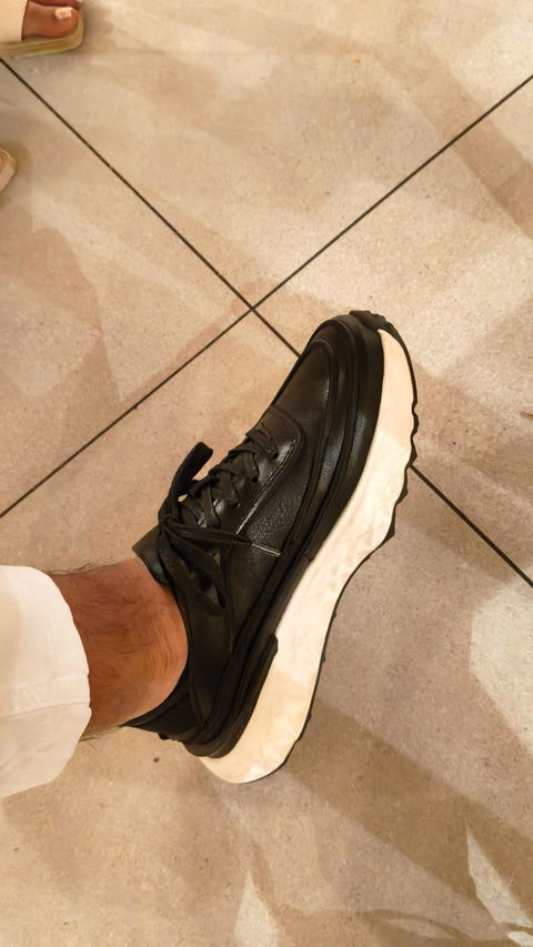 TENIS PARA HOMBRE EN CUERO NEGRO | REF KATMANDU 3309