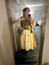 Holly review photo