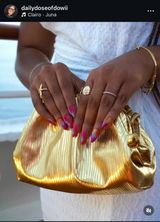 Dowhenique Clunis review photo