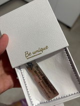 Anonim review photo