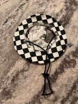 Noah Cooper review photo