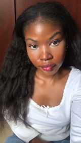 Asavela Young review photo