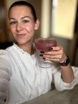 Agne J. review photo