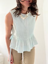 Melus review photo