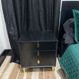 Donna review photo