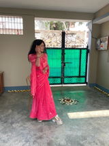Maahi review photo