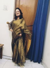 Seema review photo