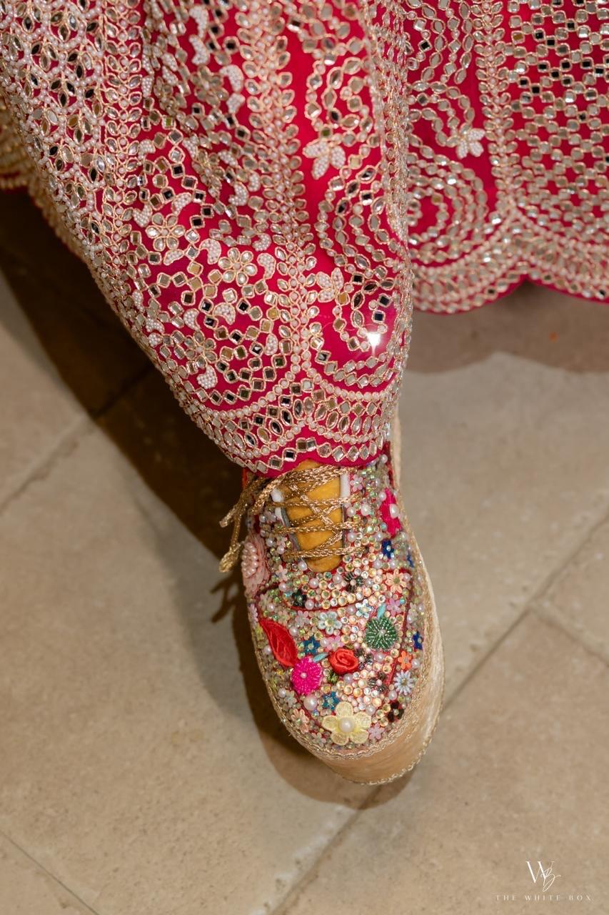 Floral Embroidery Bridal Sneakers – Elegant Wedding Shoes for Bride
