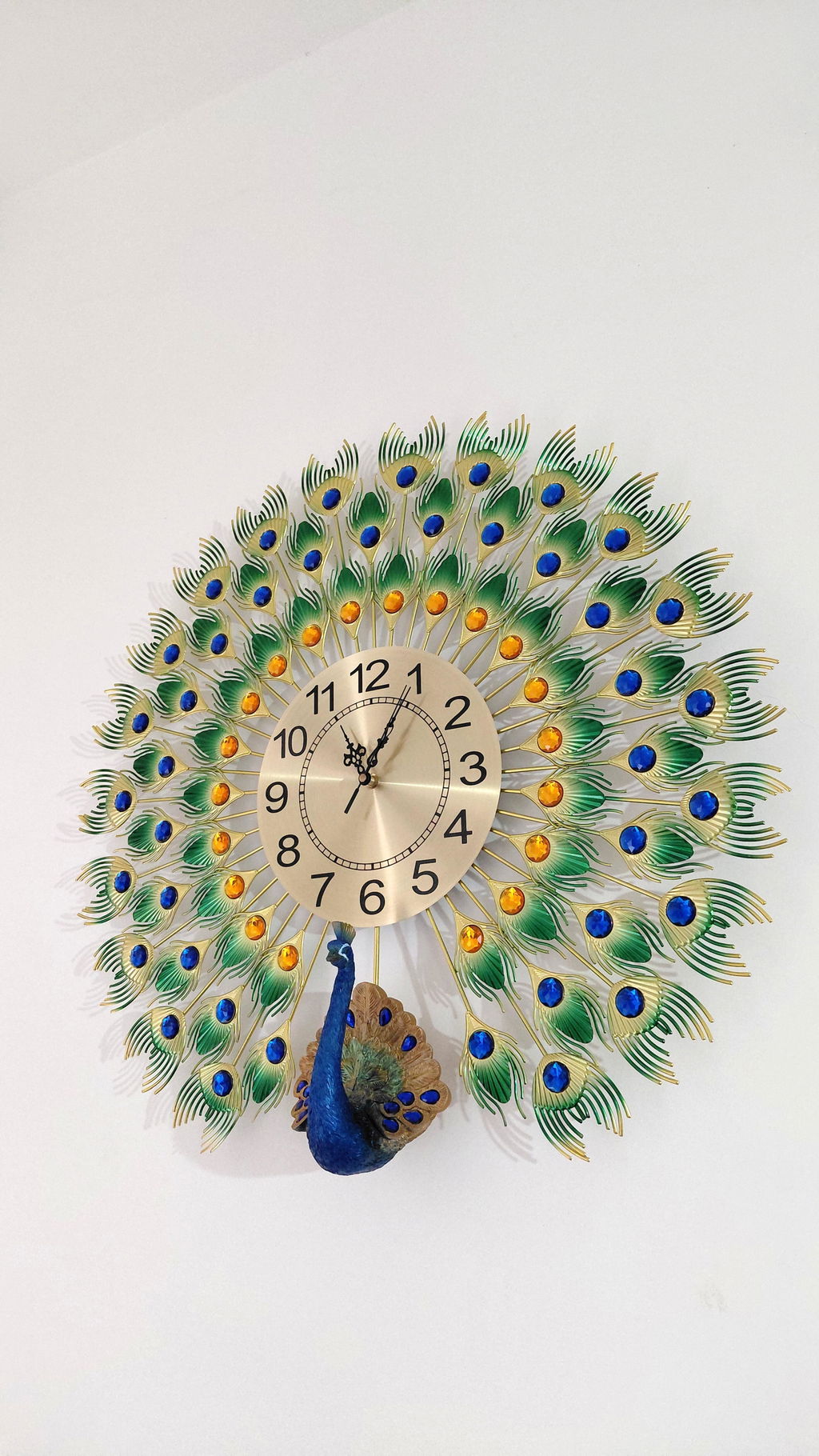 Royal Peacock Metal Wall Clock with Ceramic Peacock Pendant – Luxury Crystal Decorative Wall Clock (72 x 72 cm)