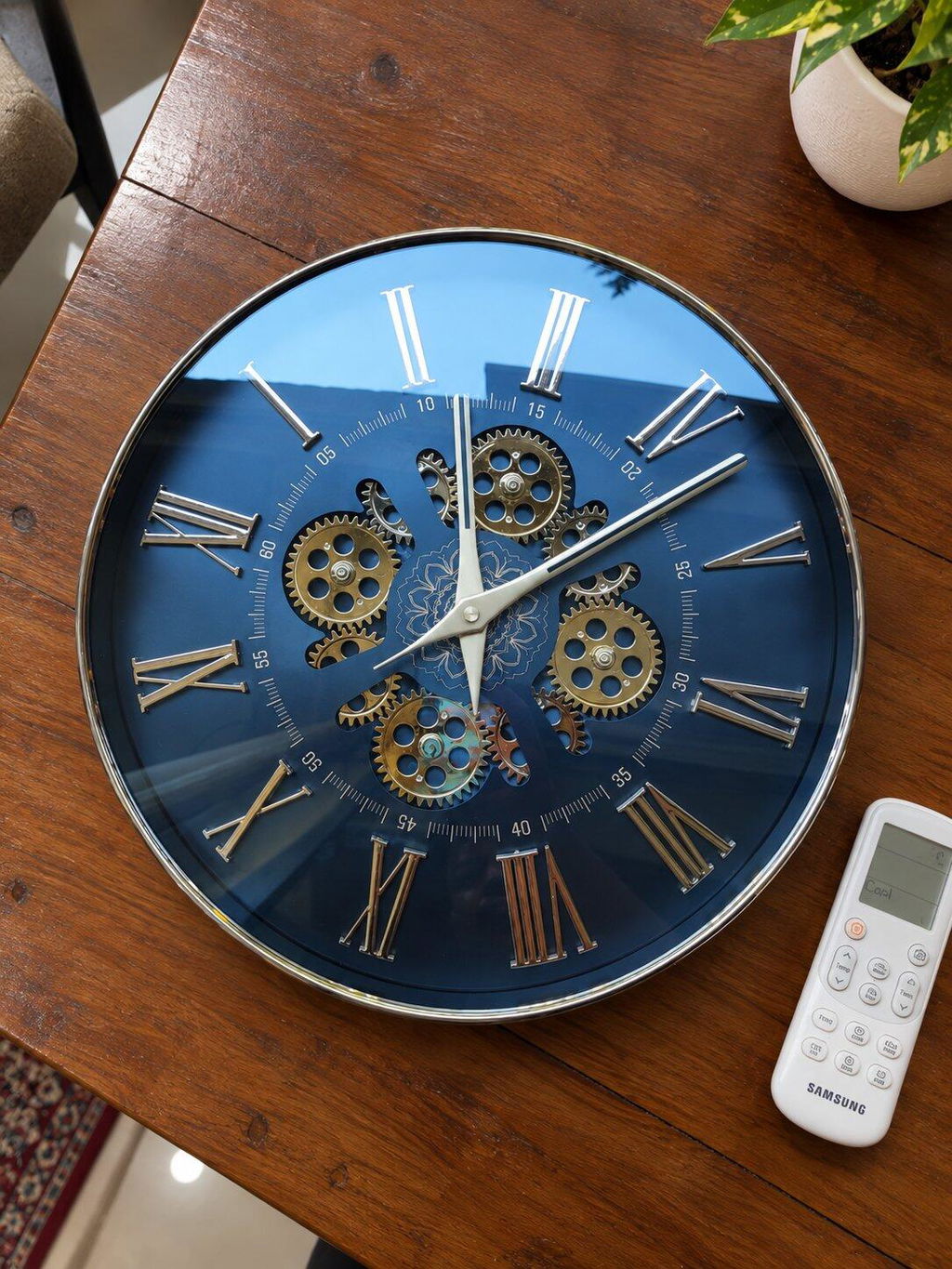 Luxury Skeleton Gear Wall Clock 14x14 Inch – Silent Quartz Roman Numeral Vintage Decor