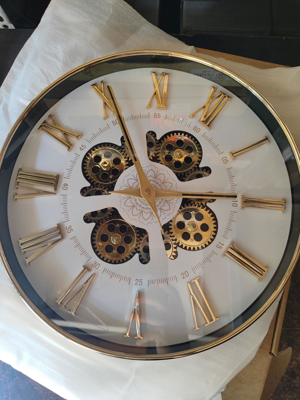 Luxury Skeleton Gear Wall Clock 14x14 Inch – Silent Quartz Roman Numeral Vintage Decor