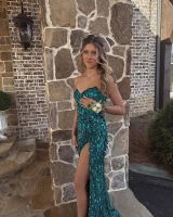 Daniela Ruiz review photo