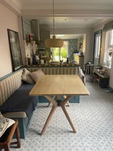 Lauretta review photo